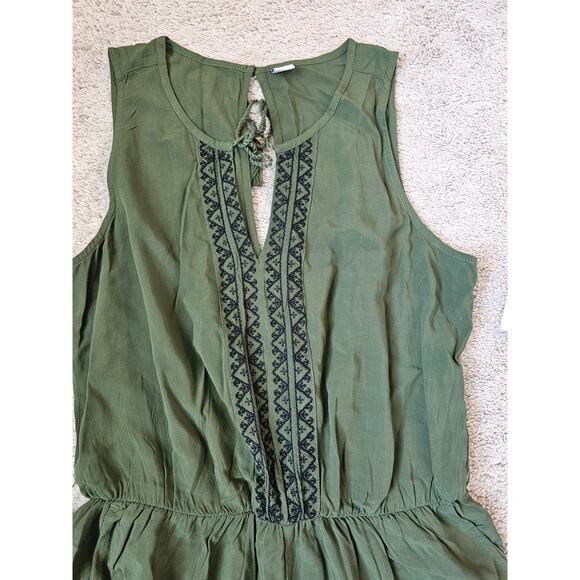 Old Navy Women's Green Jumpsuit NWT - Picture 3 of 14